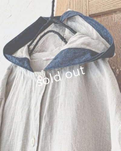 画像11: Avenue／フード付き前開きボタンギャザーワンピース