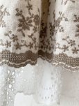 画像4: MARCHE' DE SOEUR／二枚仕立ての花刺繍スカートパンツ