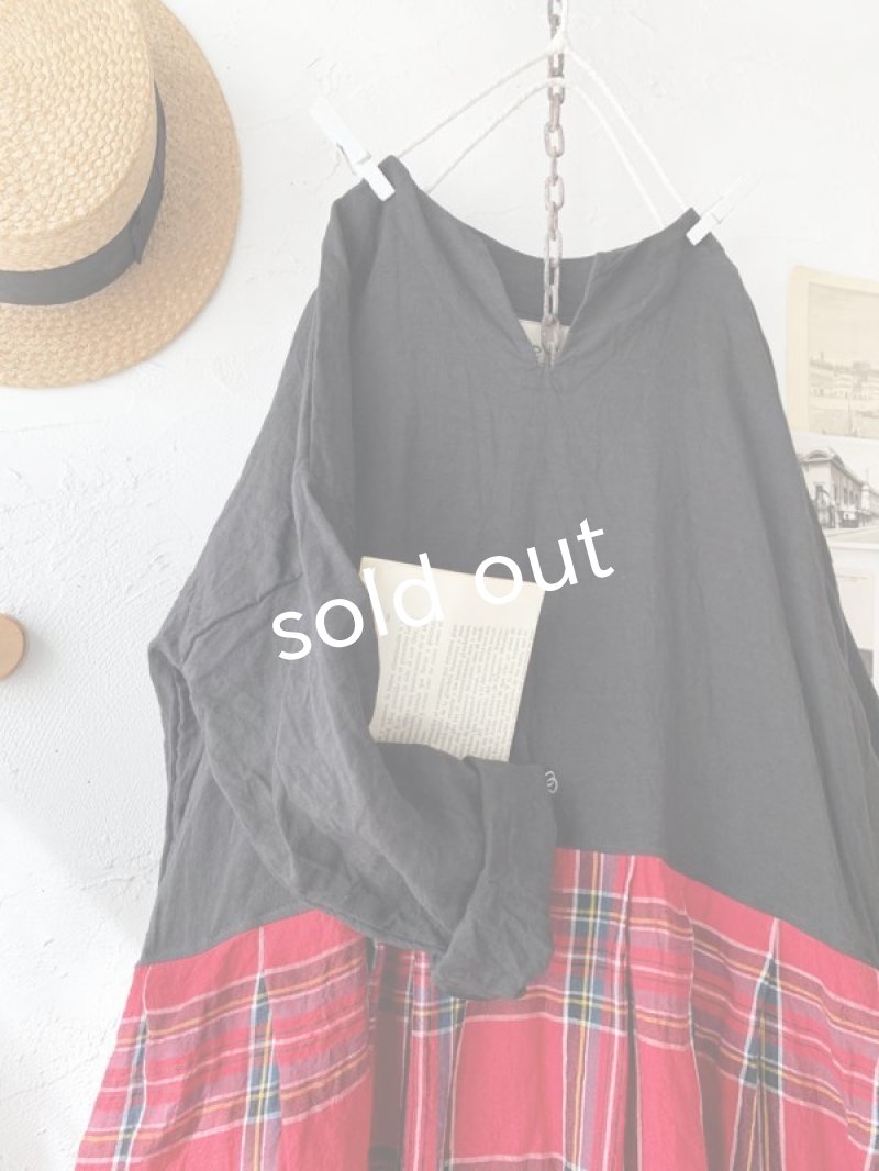 画像2: MARCHE' DE SOEUR／ワイドタックワンピース・赤チェック (2)
