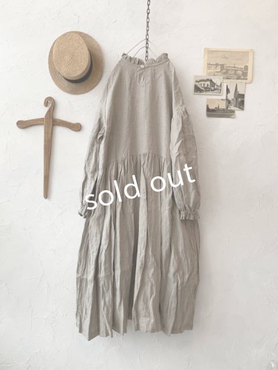 画像8: Avenue／フリル襟ギャザーワンピース