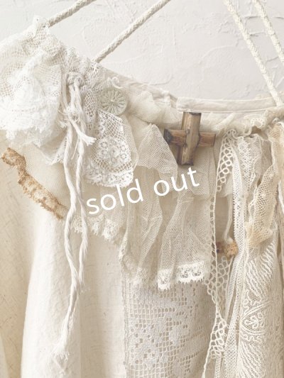 画像3: pollenbienco/アンティークレースと十字架のギャザーブラウス ・B