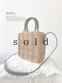 odds／pochette bag