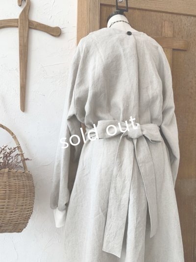 画像13: kosatofuku／リネンのナースワンピース・ブラック