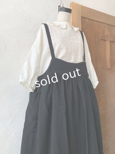画像5: kosatofuku／ギャザーエプロンワンピース・ブラック