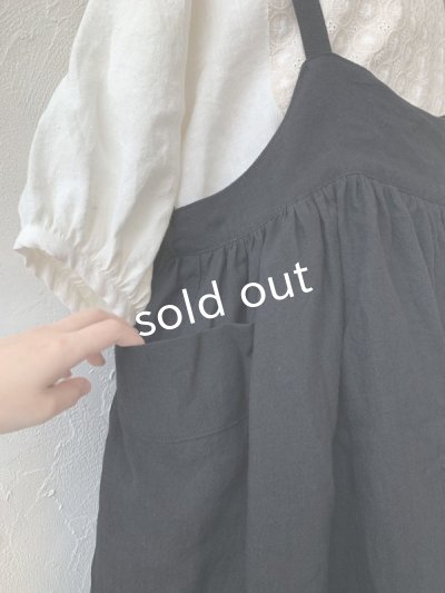 画像6: kosatofuku／ギャザーエプロンワンピース・ブラック