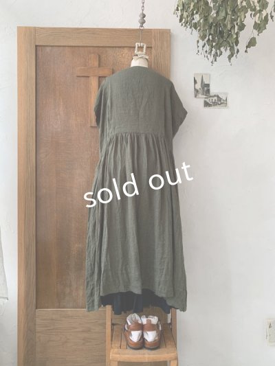 画像6: MARCHE' DE SOEUR/ボートネックギャザーワンピース・カーキ