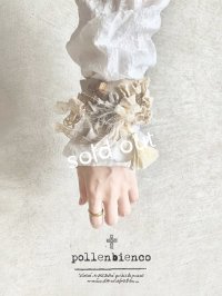 pollenbienco／アンティークレースと本革のクッションブレスレット・A
