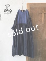 MARCHE' DE SOEUR/ターシャのワンピース・濃紺