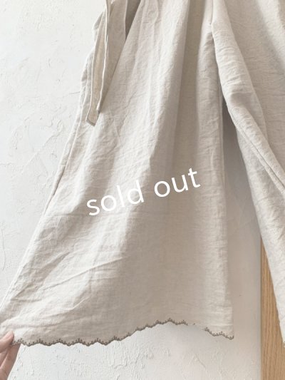 画像4: mifumi/マリアのエプロンパンツ・カーキ刺繍