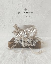 pollenbienco／アンティークレースのクッションブレスレット・B