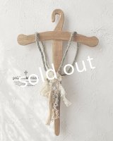 pollenbienco／アンティークレースとメダイのネックレス