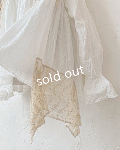 画像8: pollenbienco/アンティークレースのブラウス