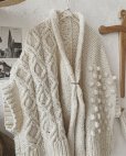 画像15: nepal hand knit/ニットポンチョ・ブラック【フランスアンティーク・エパングル付】