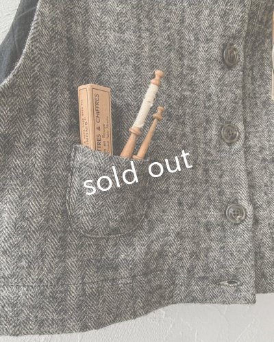 画像6: MARCHE' DE SOEUR/シェットランドウールへリンボーン ちびベスト・チャコール