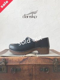 【SALE・12月末まで】dansko／ブレナ バーニッシュスエード・Black