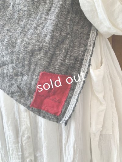 画像4: MARCHE' DE SOEUR／シェットランドウールへリンボーンポンチョ・チャコール