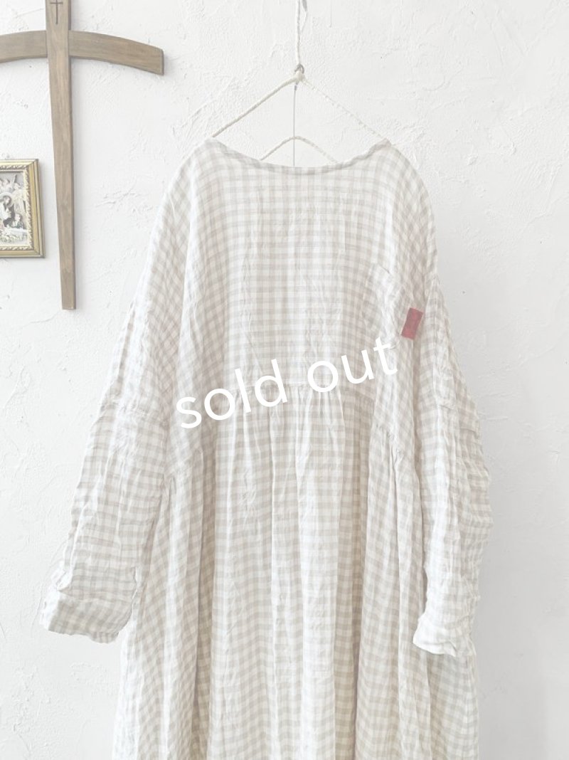 画像2: MARCHE' DE SOEUR／ギャザーワンピース・ベージュチェック (2)