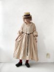 画像9: MARCHE' DE SOEUR／ラッフルウエストリボンワンピース・ソフトベージュ (9)