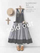 MARCHE' DE SOEUR／エプロンワンピース・黒×ブルーチェック