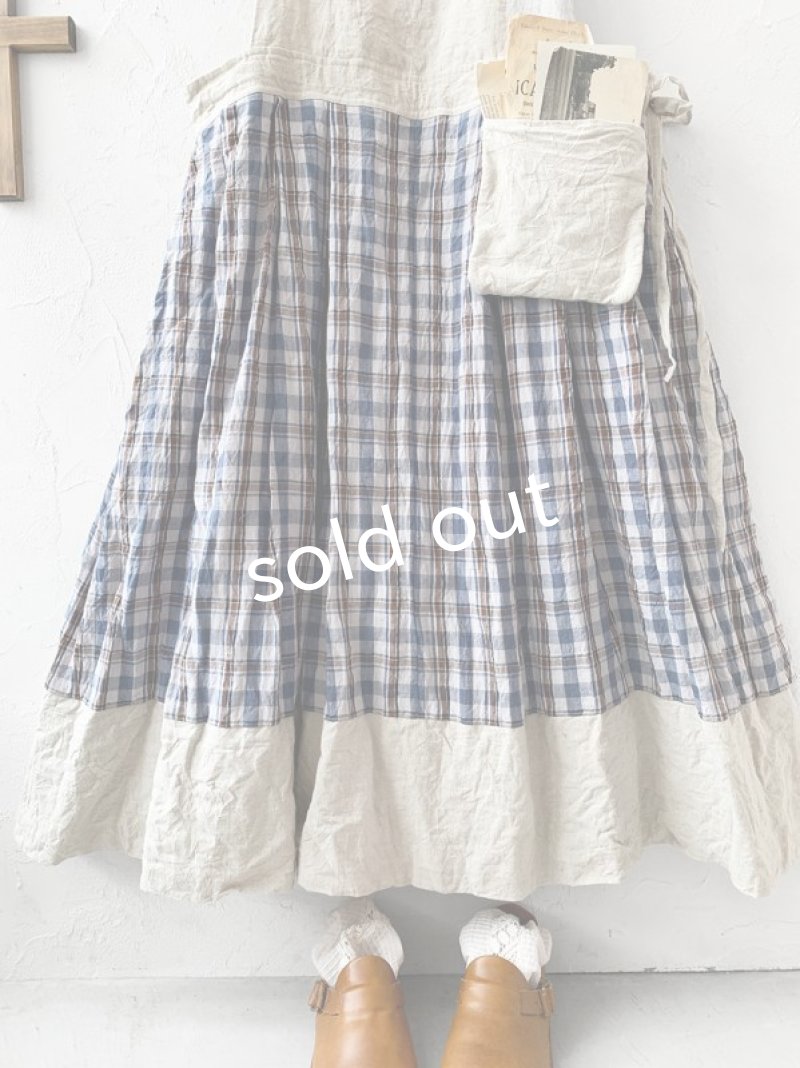 画像3: MARCHE' DE SOEUR／エプロンワンピース・生成り×ブルーチェック (3)