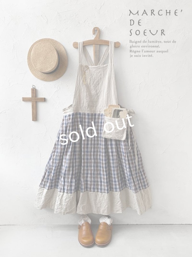 画像1: MARCHE' DE SOEUR／エプロンワンピース・生成り×ブルーチェック (1)