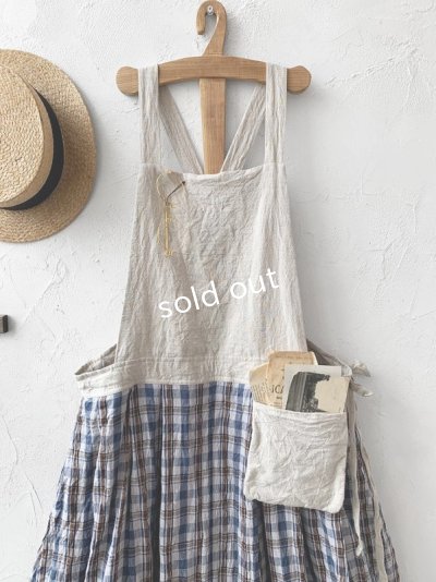 画像2: MARCHE' DE SOEUR／エプロンワンピース・生成り×ブルーチェック