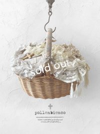 pollenbienco／アンティークレースのバスケット