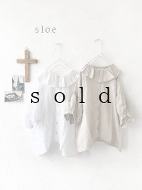 sloe／フリル襟のブラウス