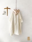 画像11: MARCHE' DE SOEUR／フードワンピース・オフ×ベージュ (11)