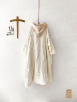 画像11: MARCHE' DE SOEUR／フードワンピース・オフ×ベージュ (11)