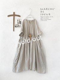MARCHE' DE SOEUR／ギャザーワンピース・生成り