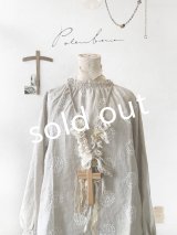 pollenbienco／アンティークレースと木の十字架ネックレス