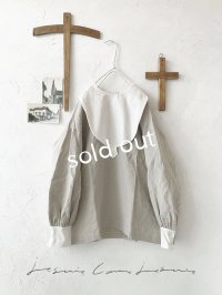 je suis comme je suis/ビブカラーブラウス・生成り×白襟