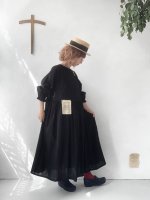 画像13: MARCHE' DE SOEUR／木の十字架ブローチ付きギャザーワンピース・黒 (13)