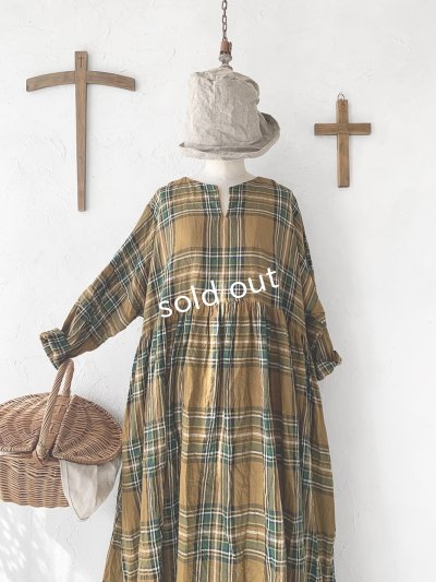 画像2: MARCHE' DE SOEUR／スキッパーギャザーワンピース・オータムチェック