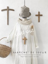 MARCHE' DE SOEUR／フードワンピース・オフ×ベージュ