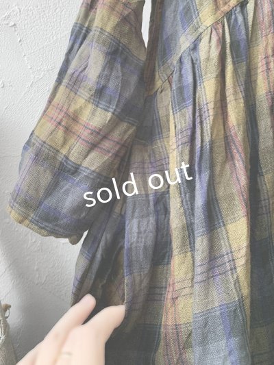 画像6: MARCHE' DE SOEUR/ラッフル襟のワンピース・カーキチェック