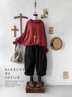画像1: MARCHE' DE SOEUR／ラッフル襟の裾絞りプルオーバー・ファナージュダークレッド (1)