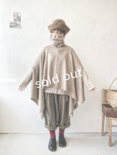 画像10: 【30%OFF】08mab/もちもちタートルニットポンチョ・グレー