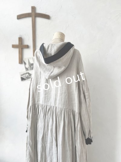 画像9: Avenue/フード付きギャザーワンピース・生成り