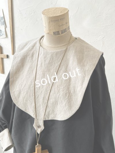 画像3: je suis comme je suis/ビブカラーブラウス・黒×生成り襟