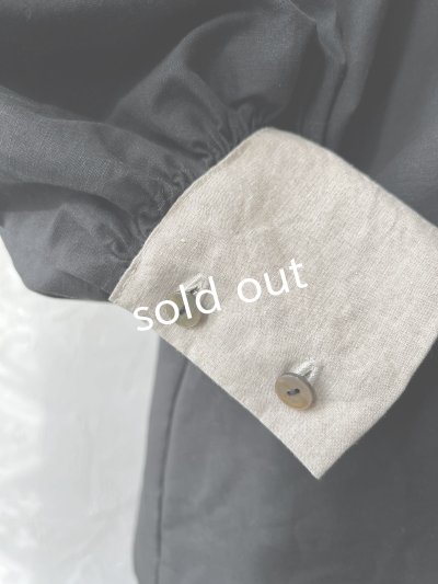 画像5: je suis comme je suis/ビブカラーブラウス・黒×生成り襟