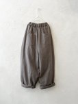 画像3: MAGALI /タックボタンパンツ・アッシュグレー