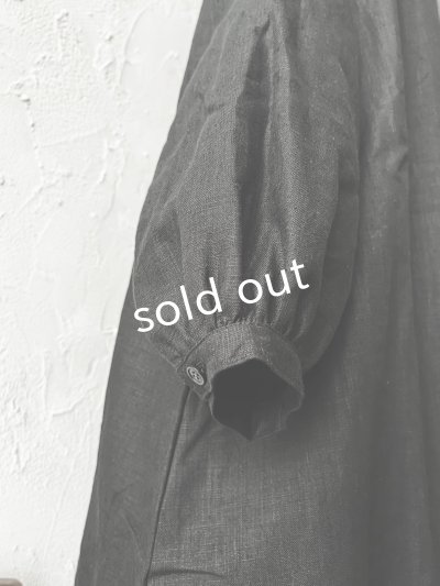 画像3: nous rendent heureux/フリル襟ピンタックワンピース・黒