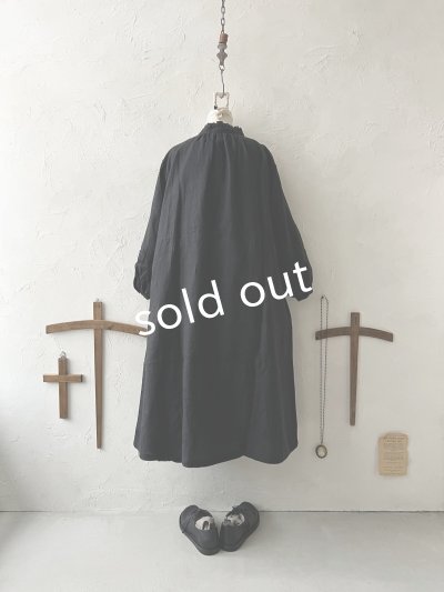 画像7: nous rendent heureux/フリル襟ピンタックワンピース・黒