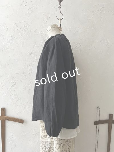 画像4: nous rendent heureux/ボリュームタック襟ブラウス・黒