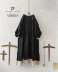 画像1: Avenue／後ろくるみボタンのワンピース・黒×生成り (1)