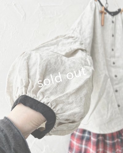 画像5: ubasoku/0530 バイカラーパフ袖ブラウス