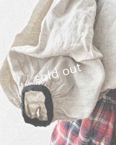 画像6: ubasoku/0530 バイカラーパフ袖ブラウス