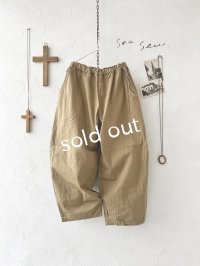 seasew.／オックスコクーンパンツ・ブラウン
